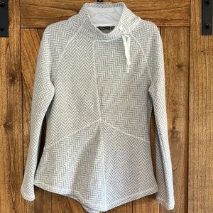 Prana light gray asymmetrical herringbone pullover mock neck sweater